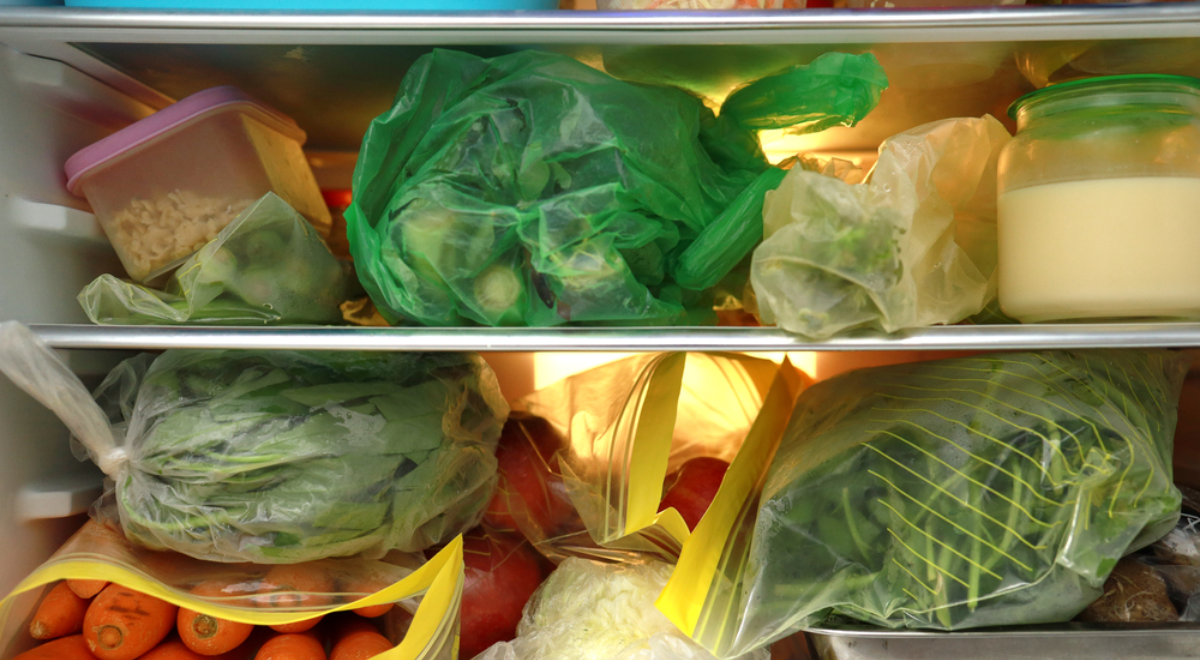 Por qué no debes guardar las verduras en bolsas de plástico en el  refrigerador? 4 motivos para evitar esta práctica – Enséñame de Ciencia